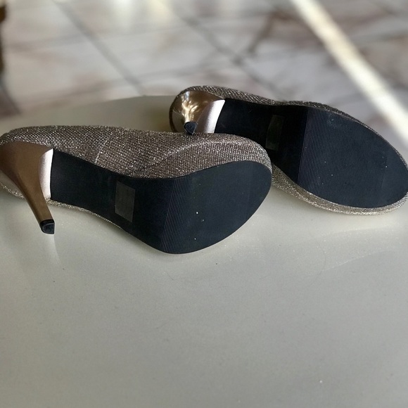 Qupid Gold Platforms - Picture 5 of 5